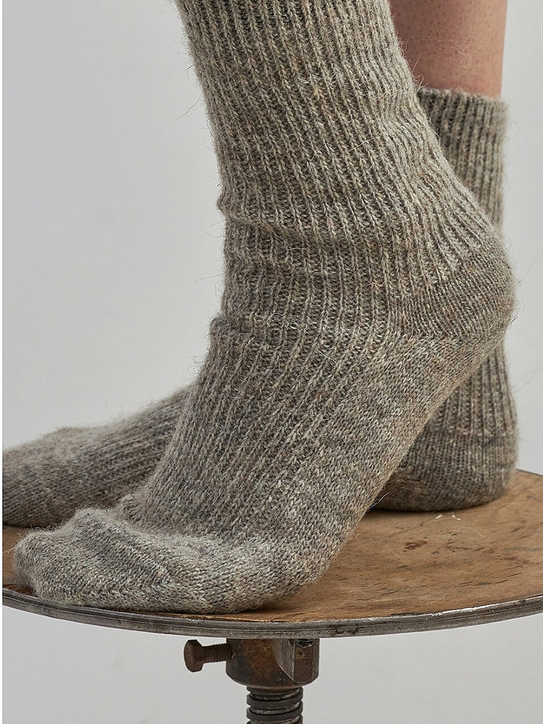 WOOL SOCKS. VANILLA., - wool socks, JOSEPH HENRY 1895